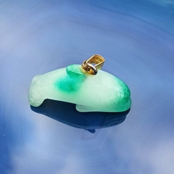 Vintage Polished Jadeite Etched Dolphin Pendant Charm - Picture 3 of 10